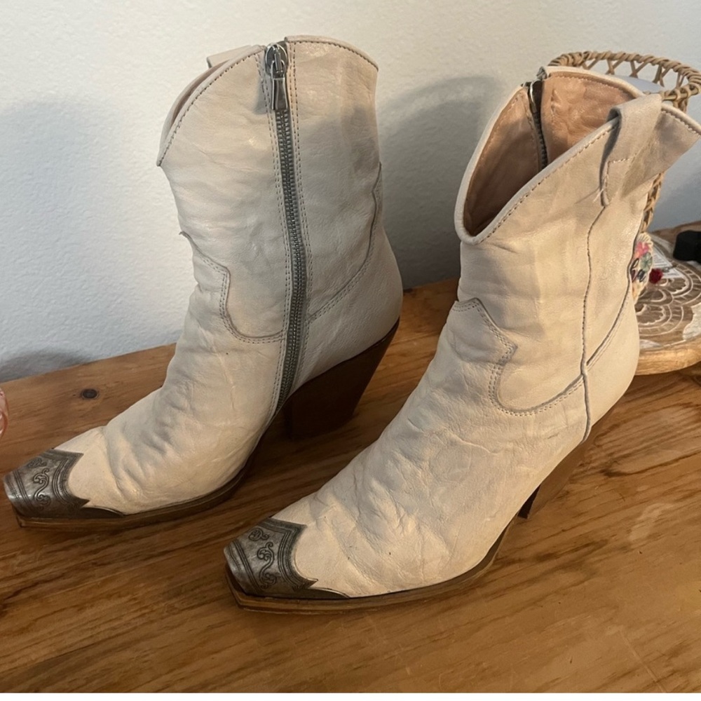 Free People Brayden Western Boots size 9